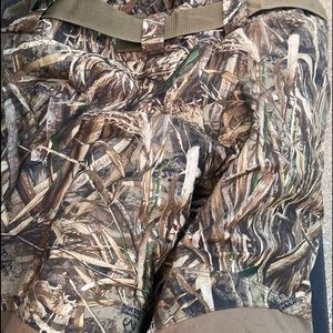 Banded waist waders
